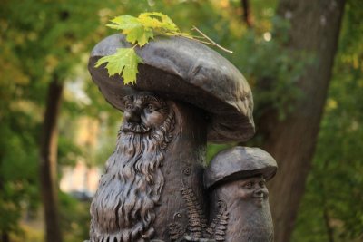 Памятник "В Рязани грибы с глазами"