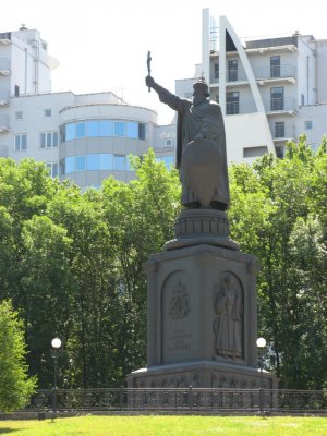 Памятник Владимиру Великому