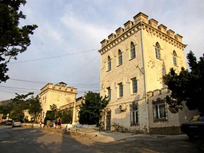 Дворец Голицына в Новом Свете