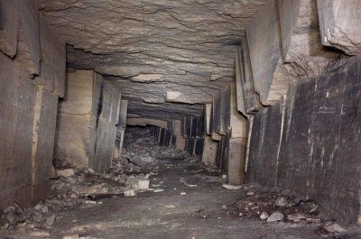 Инкерманские штольни и катакомбы