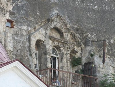 Инкерманский пещерный монастырь