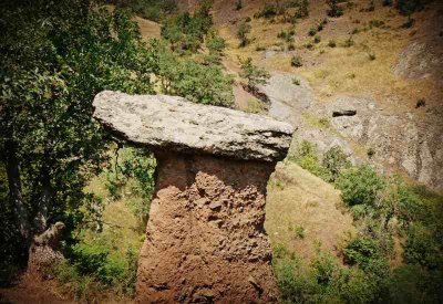 Каменные грибы (Долина Сотеры)