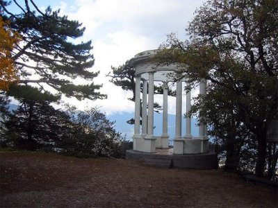 Серебряная беседка