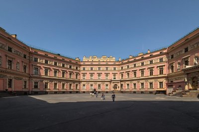 Михайловский замок