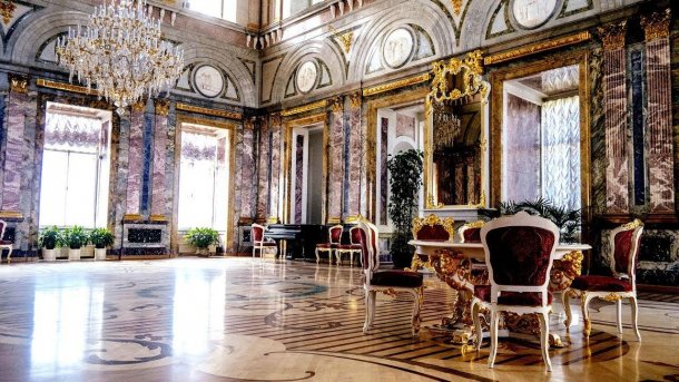 Мраморный дворец